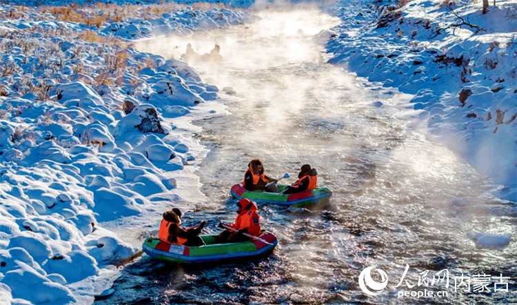 �ο���ս������Ư�����˰�����ý�����Ĺ�ͼ