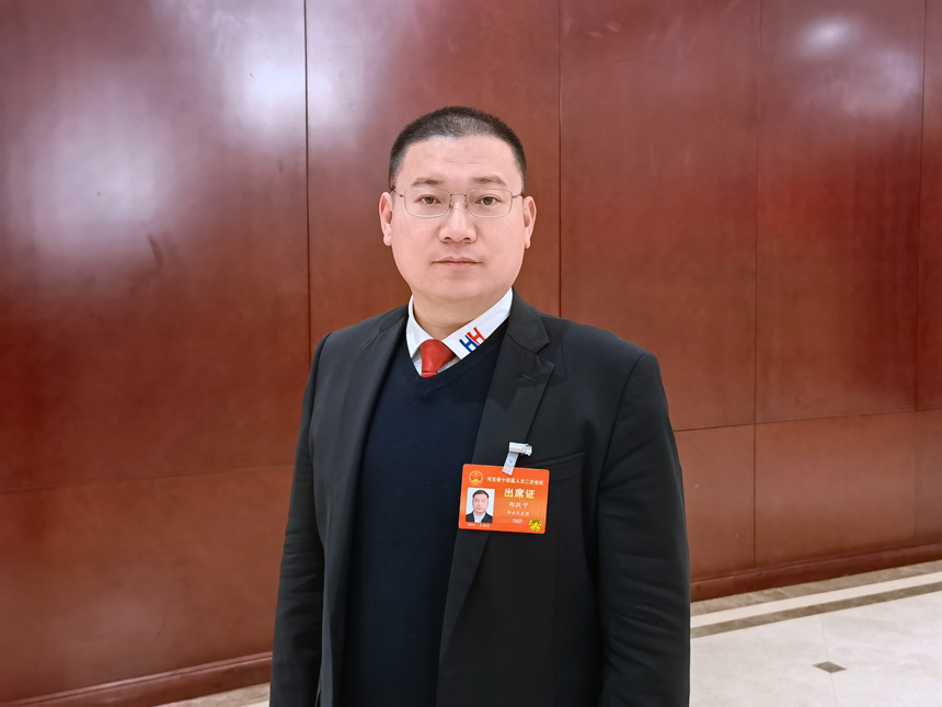 �ӱ�ʡ�˴�������ӱ��׻���ҵ�ɷ����޹�˾�ܾ���֣Ծ�����ܷ��߹�ͼ