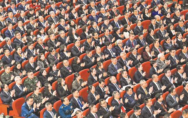 1��28�����磬����������ã������������˴��Ĵλ���¡�ؿ�Ļ������׳ʡ����˷ܽ���������������Ӯ�ô������������������� ��ϯ���� ���� ��/�Ӿ�����