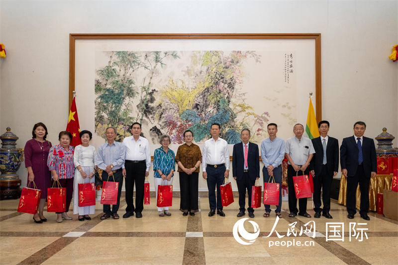 ͼ�����й�פ����ʹ�������廪���������Ӱ�������������л�Ѿ���