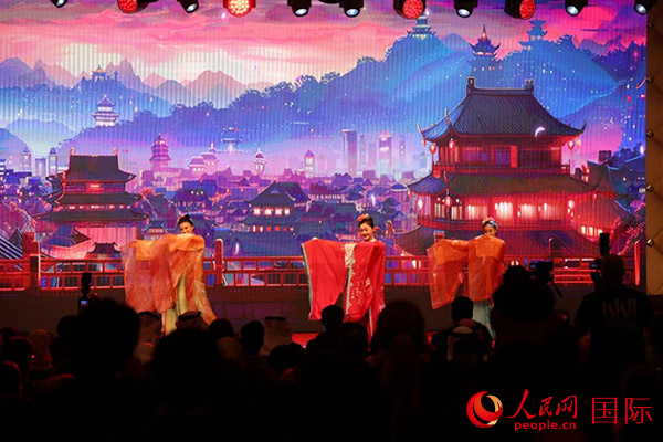 �й��½����������ų��־����ݳ������������� ��־����