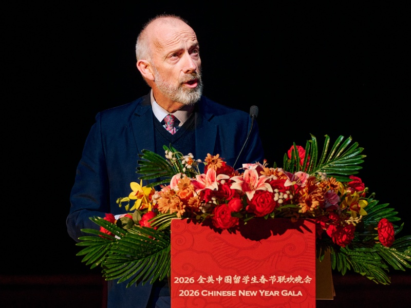 �׶ش�ѧѧԺУ����������˶���˹���������´ǡ��������