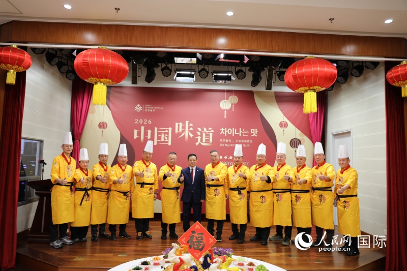 �й�פ������ʹ�������ؼ���ʦ�Ǻ�Ӱ��