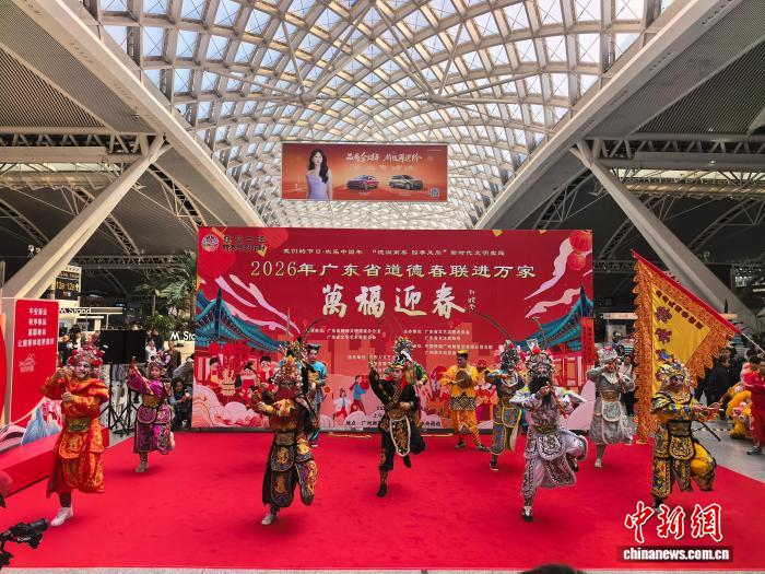 �������գ�������վ����Ӣ������ݣ���ů�ÿ͹�;���������ݾ� ��ͼ