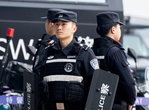 ��վ¥���ؾ�վ��ִ�ڡ������й����ֻ����־ֹ�ͼ