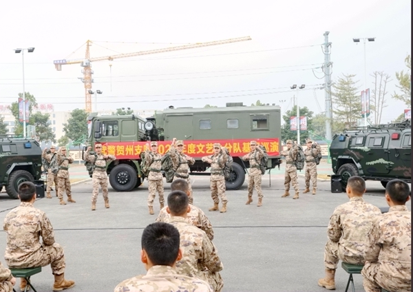 С�ֶӳ�Ա���ڱ��ݽ�Ŀ��ŷΰ����