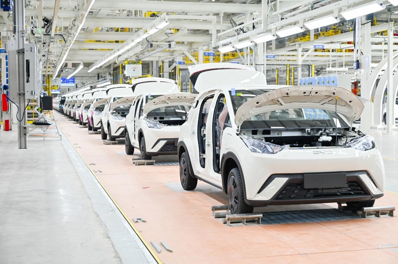 ���ǵϳ��ݻ��ص���װ���䡣�ܷ��߹�ͼ