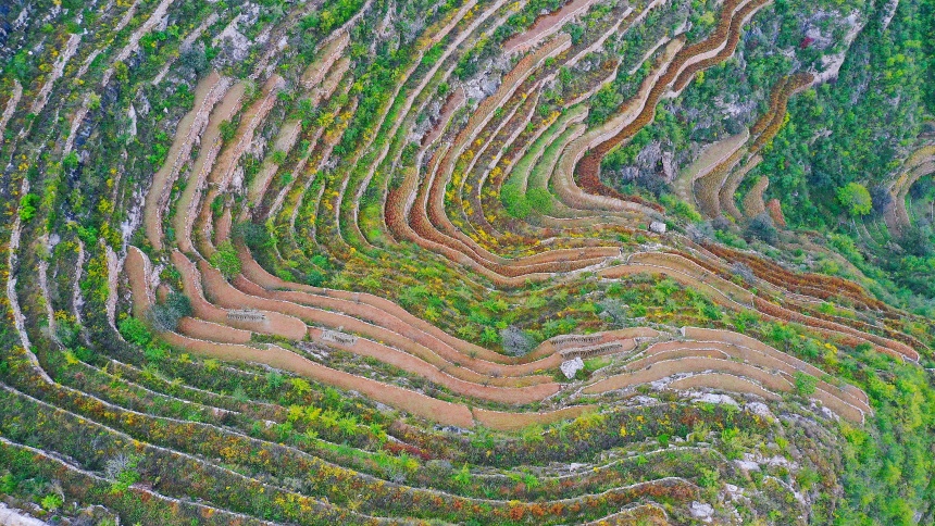 ���غ���ʯ�������ﾰ������ͼ����·������