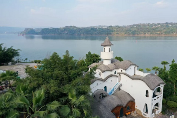 ���ĺ��С���ܷ��߹�ͼ