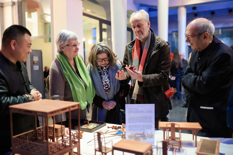 ͼΪ��ֳ�����³�����й��Ļ����Ĺ�ͼ